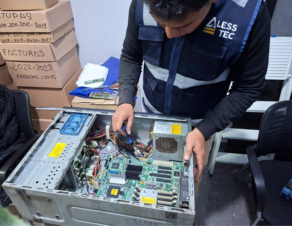 Soluciones Informáticas: La Guía Completa para Empresas en 2026 Soluciones de ciberseguridad y protección de datos para empresas en Lima.