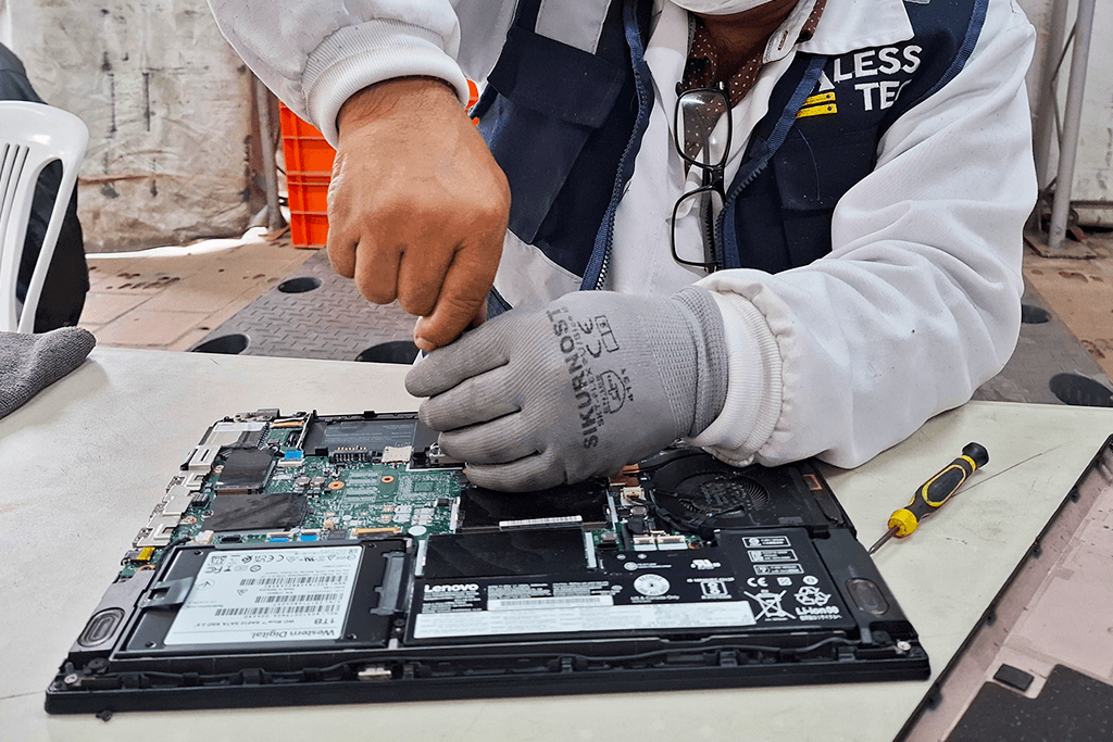 Mantenimiento-Laptop.png